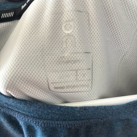 On Running Comfort-T, Mens Small - Picture 3 of 5
